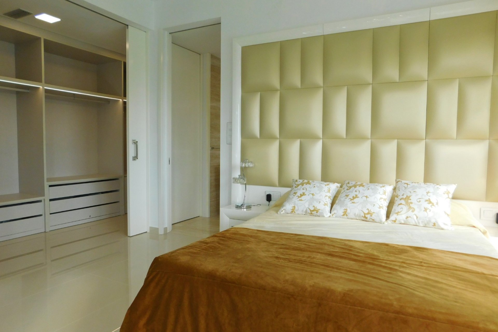 Herverkoop - Detached Villa - San Miguel de Salinas