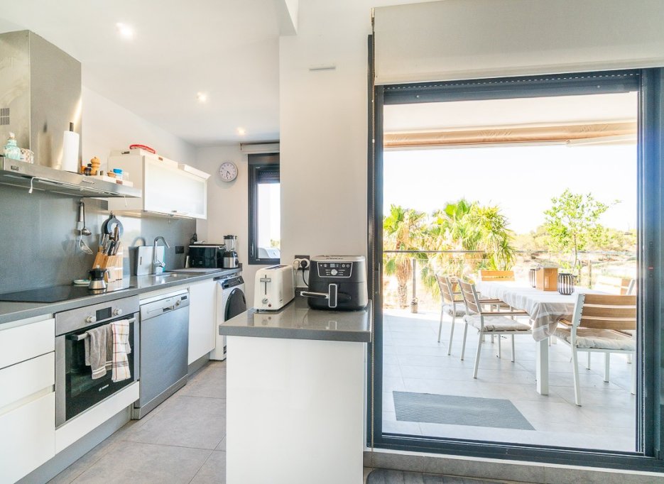 Herverkoop - Duplex Penthouse - Villamartin - La fuente