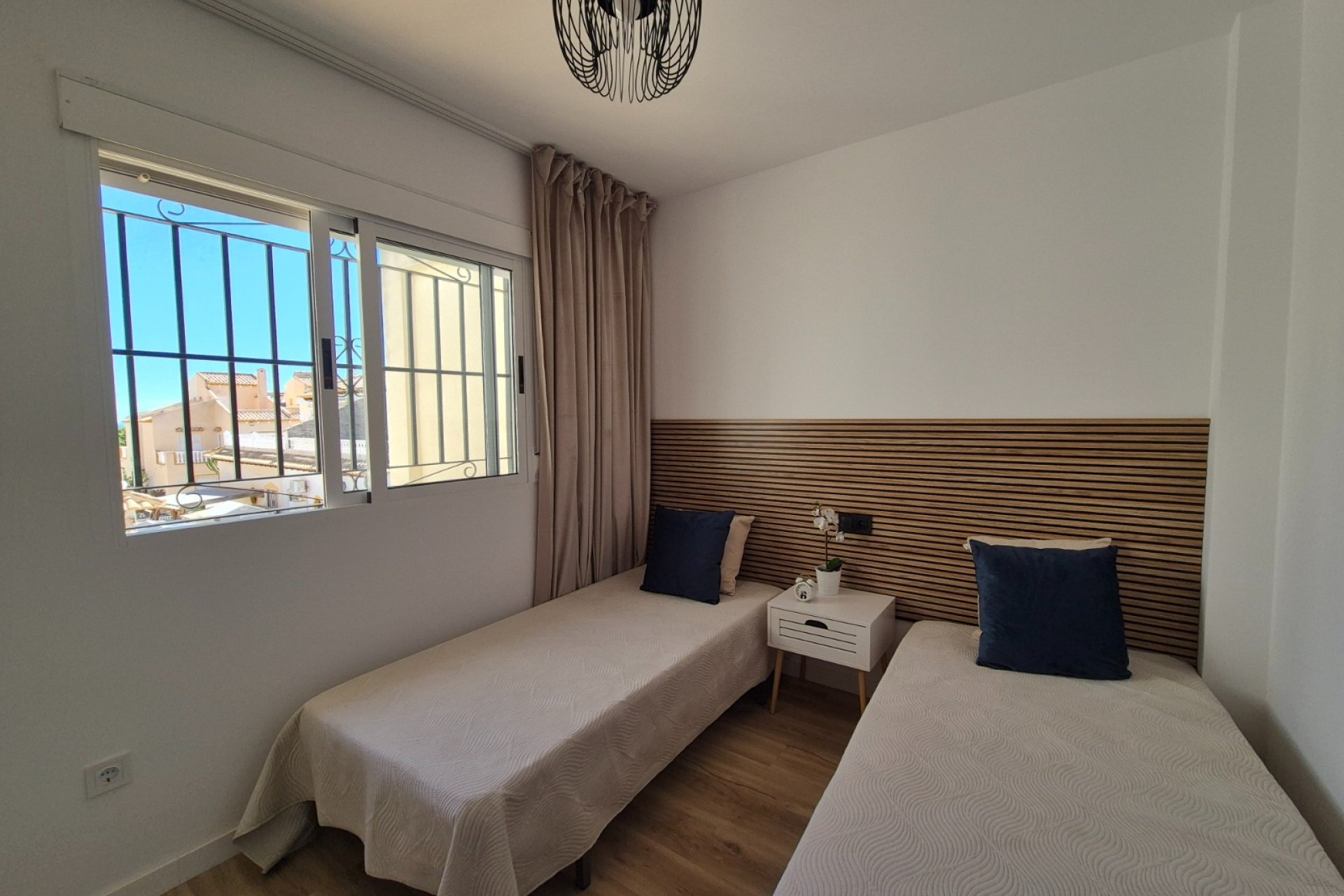 Herverkoop - Herenhuis - Alicante - La Florida