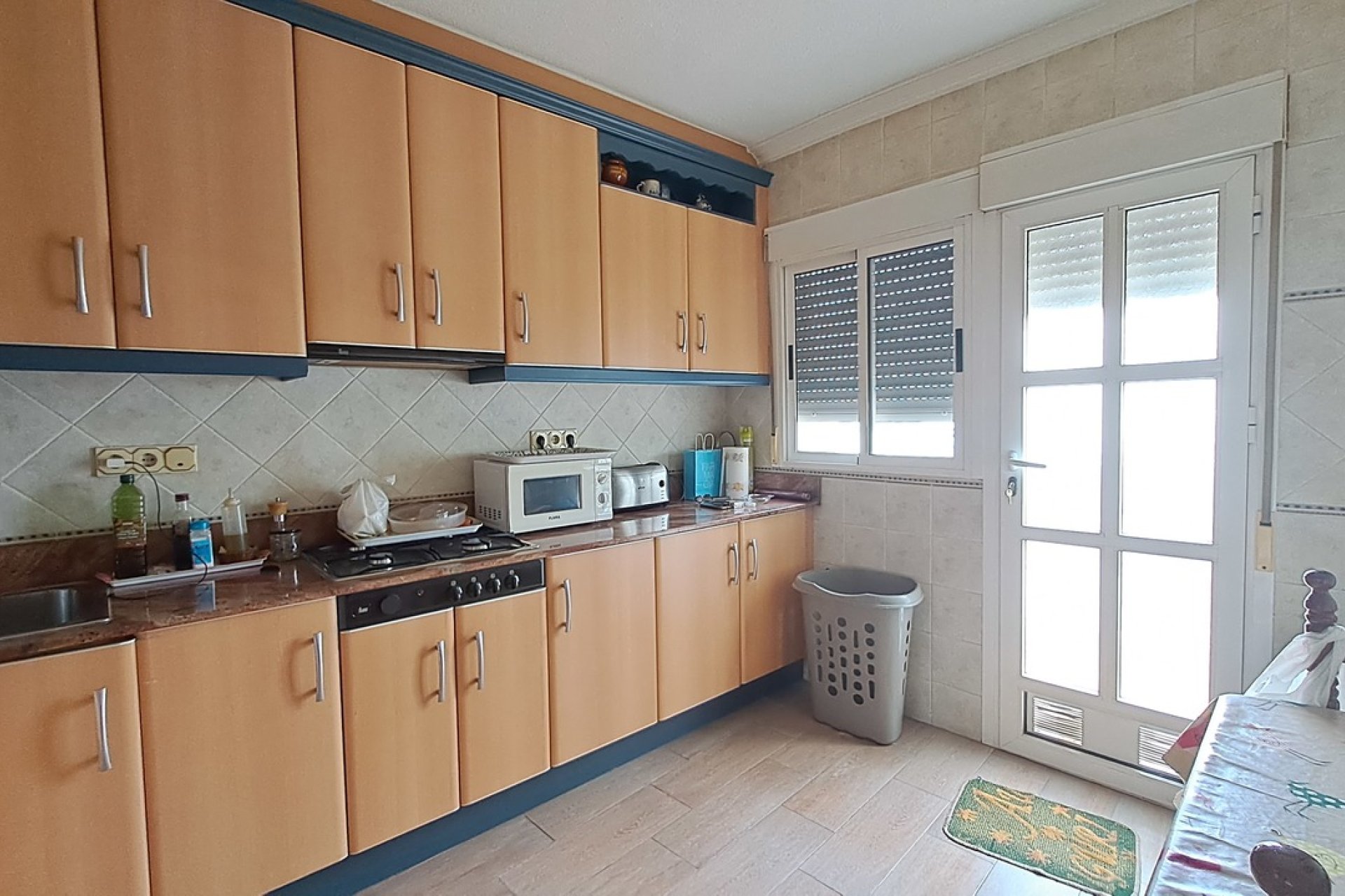 Herverkoop - Herenhuis - Benijofar