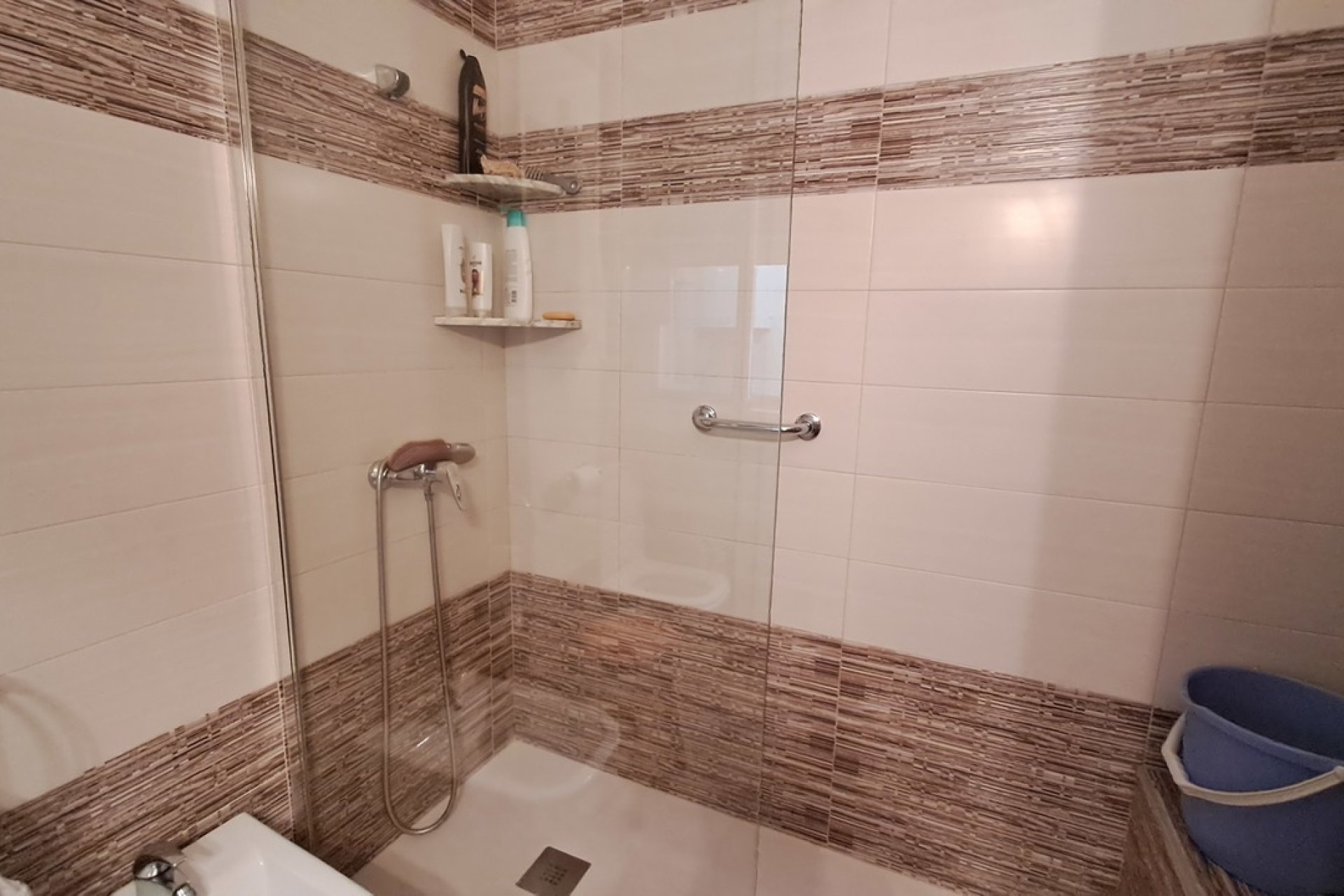 Herverkoop - Herenhuis - Benijofar