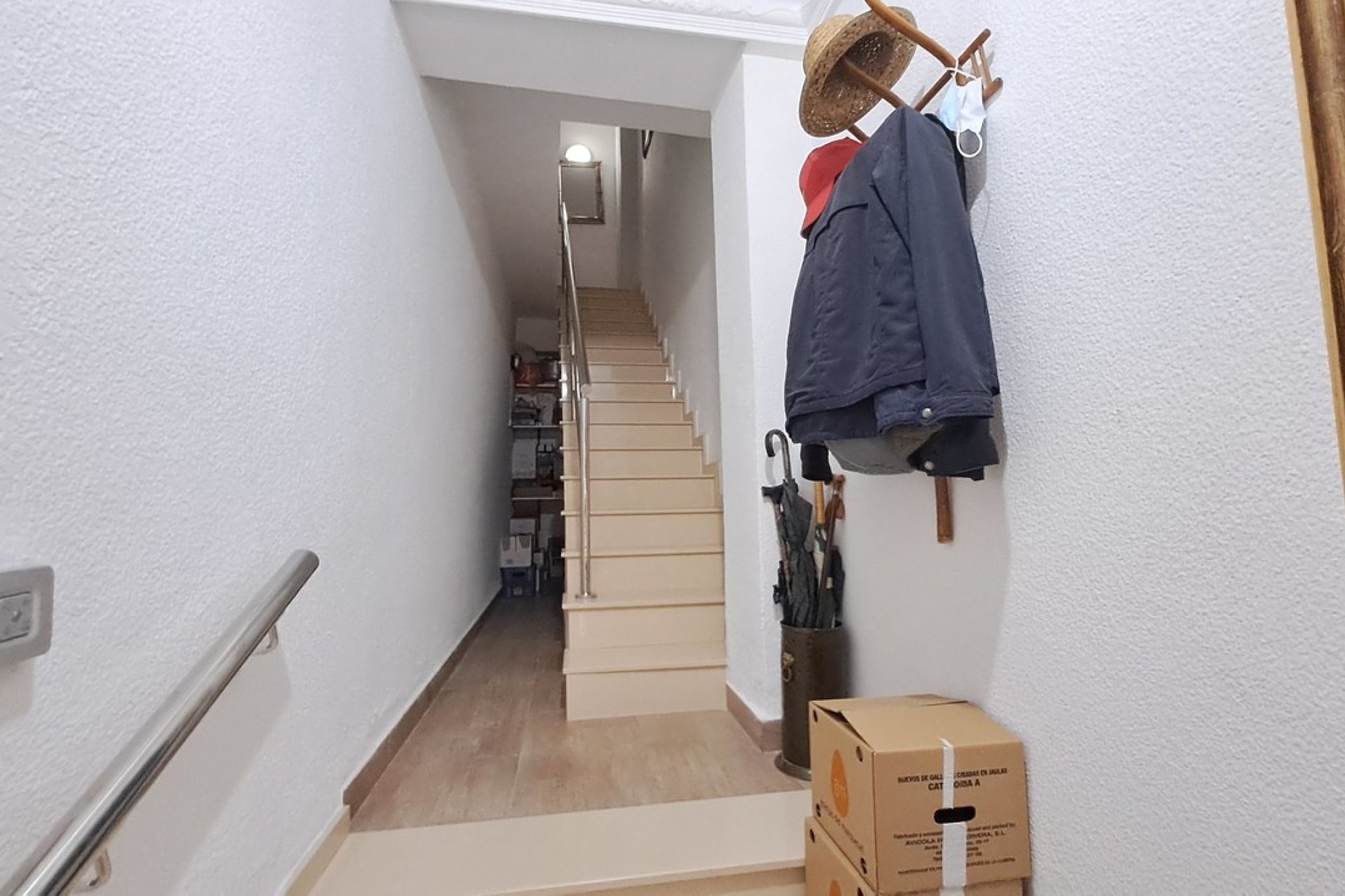 Herverkoop - Herenhuis - Benijofar