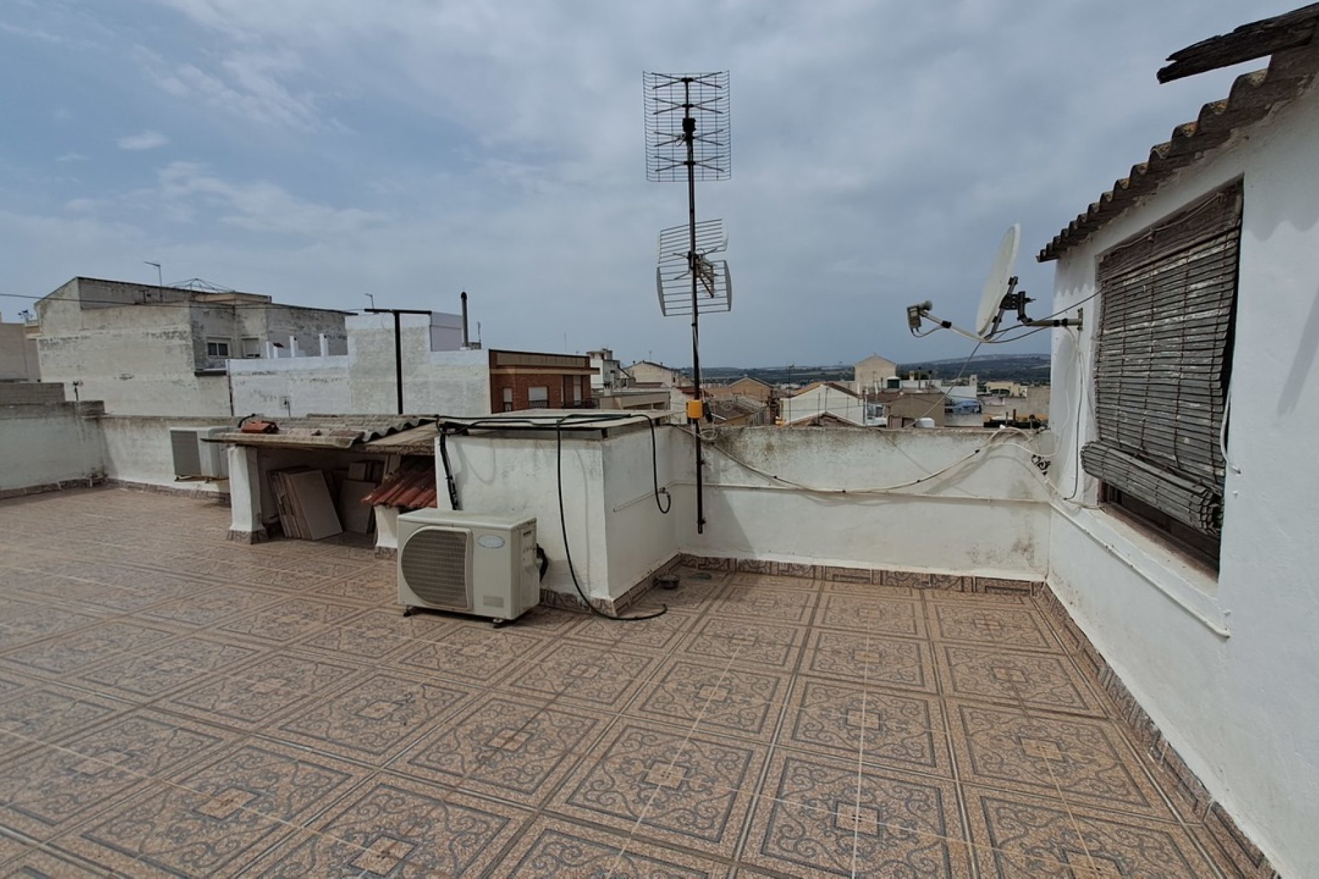 Herverkoop - Herenhuis - Benijofar