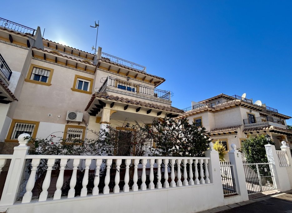 Herverkoop - Herenhuis - Cabo Roig