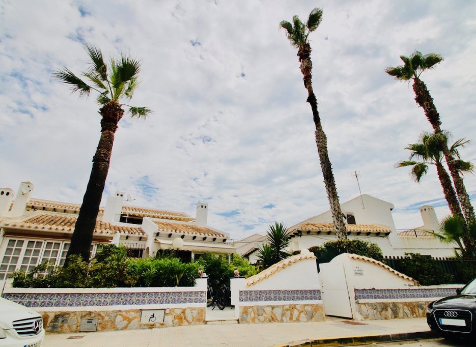 Herverkoop - Herenhuis - Cabo Roig