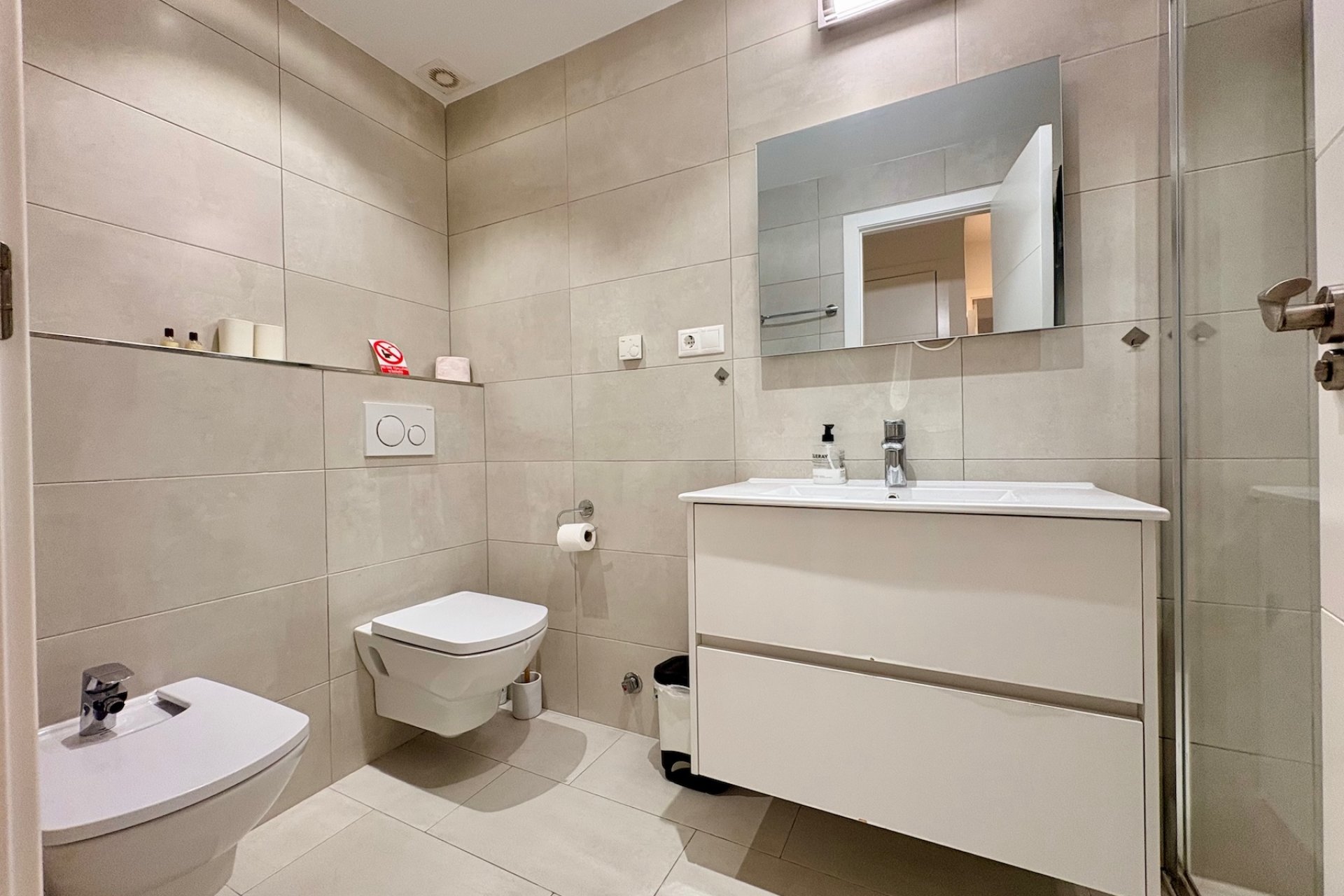 Herverkoop - Herenhuis - Cabo Roig