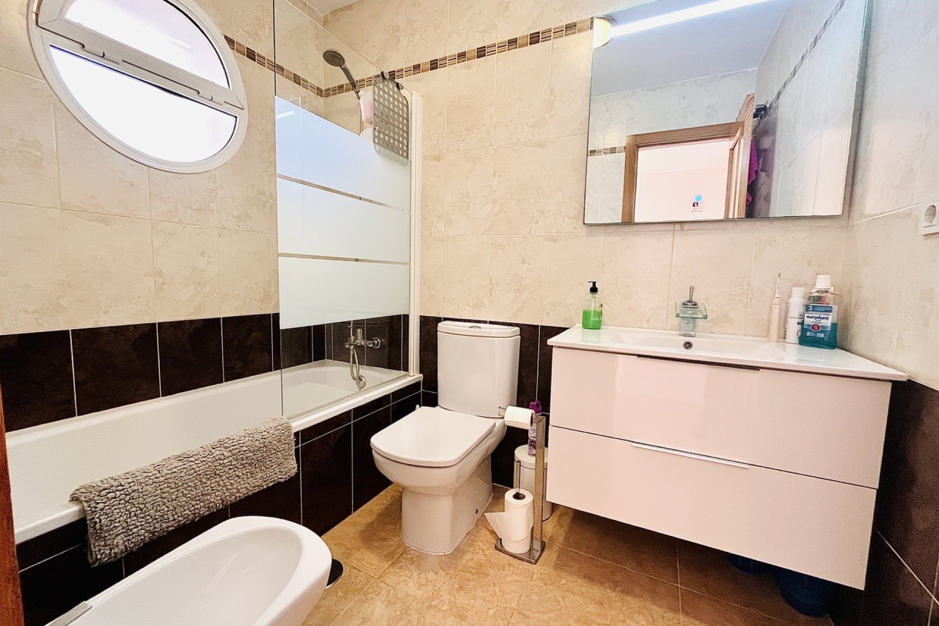 Herverkoop - Herenhuis - Cabo Roig