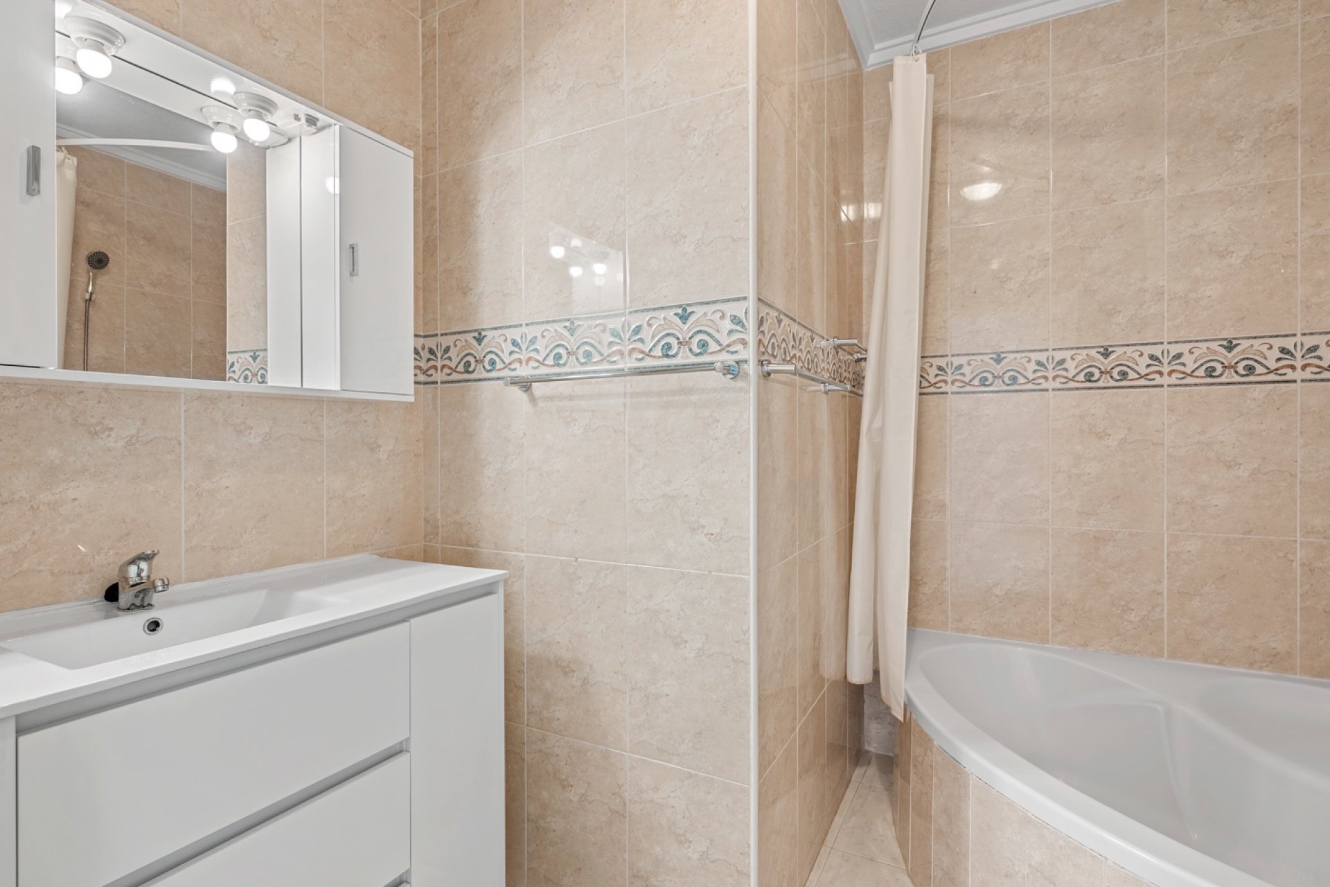 Herverkoop - Herenhuis - Ciudad Quesada - Rojales