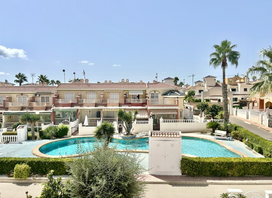 Herverkoop - Herenhuis - Ciudad Quesada