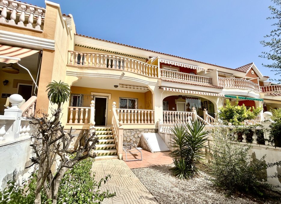 Herverkoop - Herenhuis - Ciudad Quesada