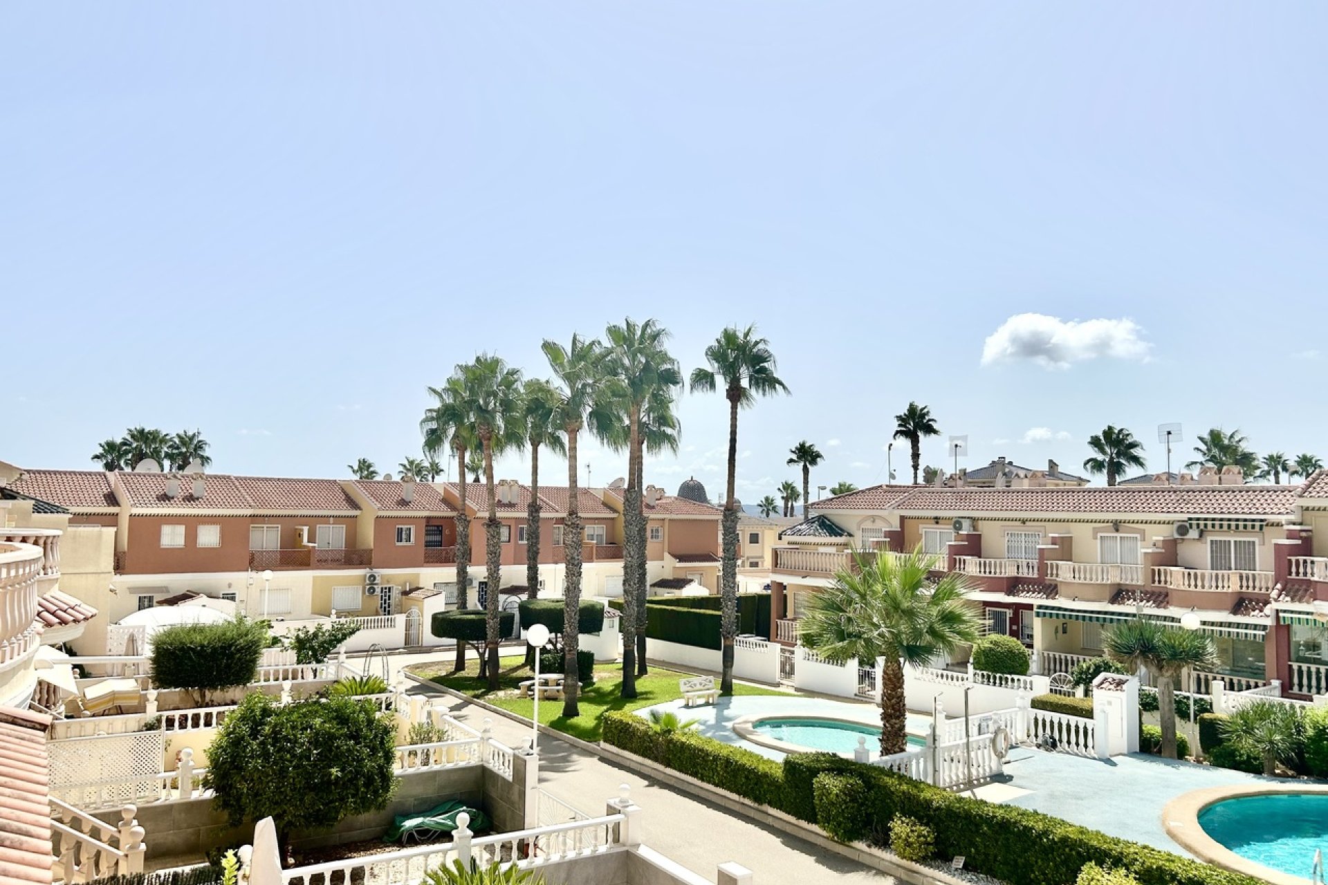 Herverkoop - Herenhuis - Ciudad Quesada