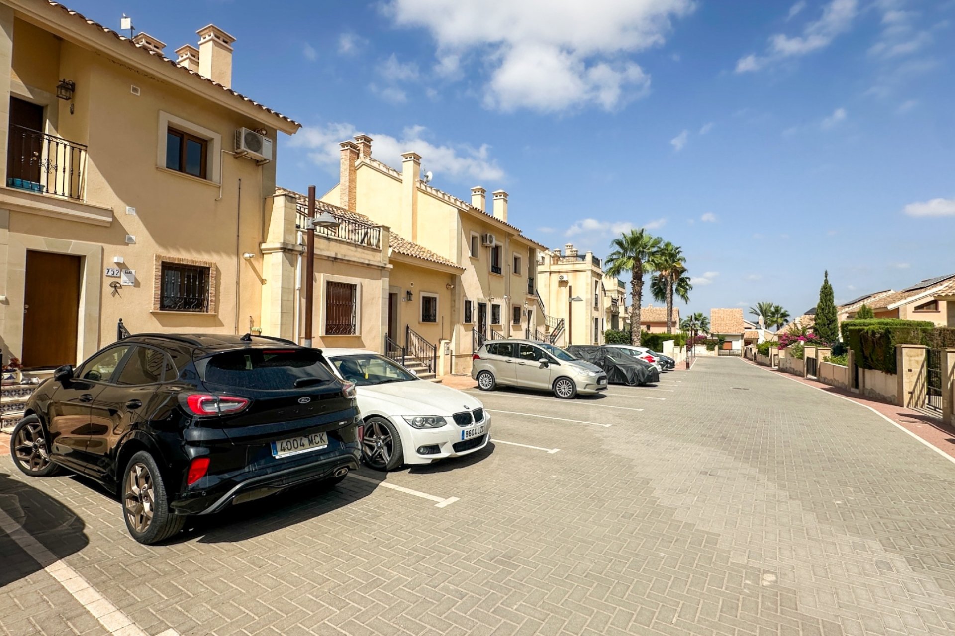 Herverkoop - Herenhuis - La Finca Golf