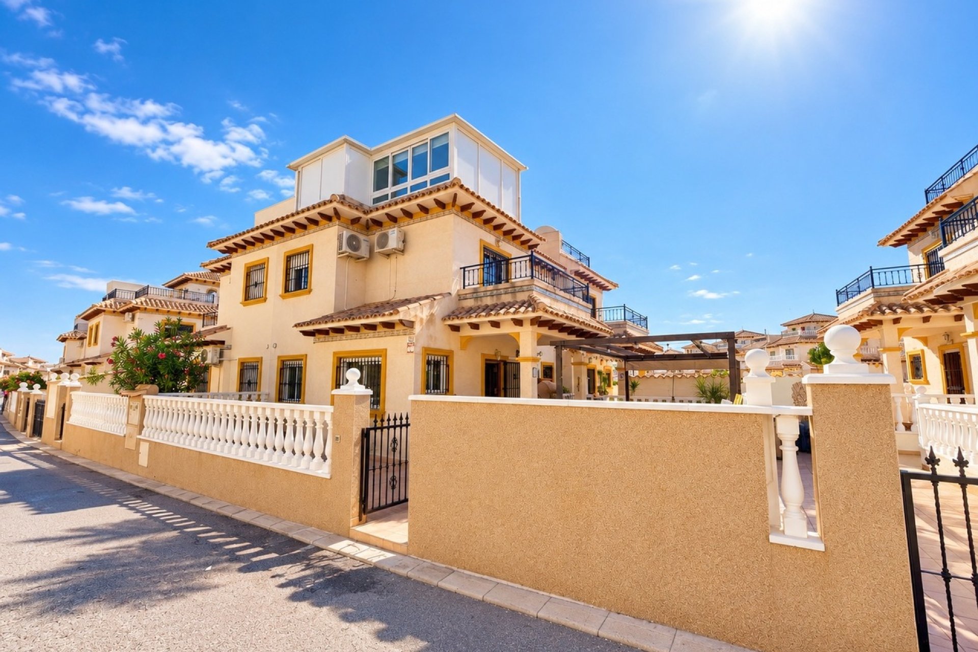 Herverkoop - Herenhuis - La Zenia