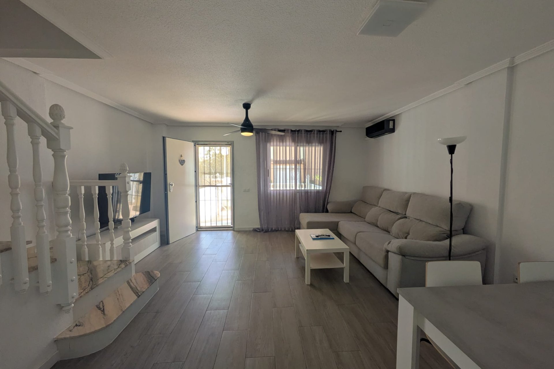 Herverkoop - Herenhuis - Playa Flamenca