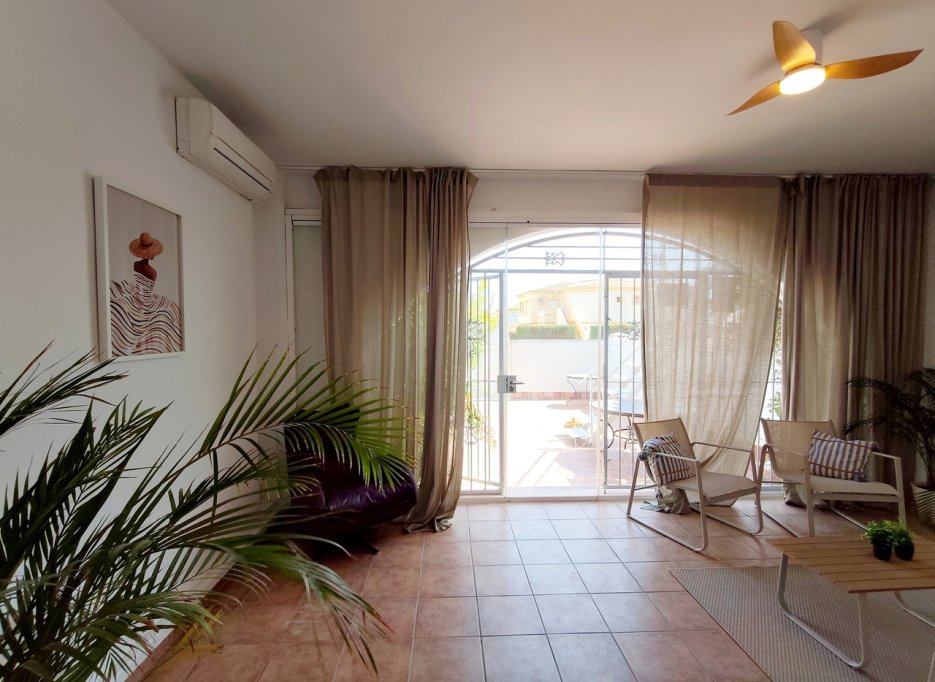 Herverkoop - Herenhuis - Playa Flamenca