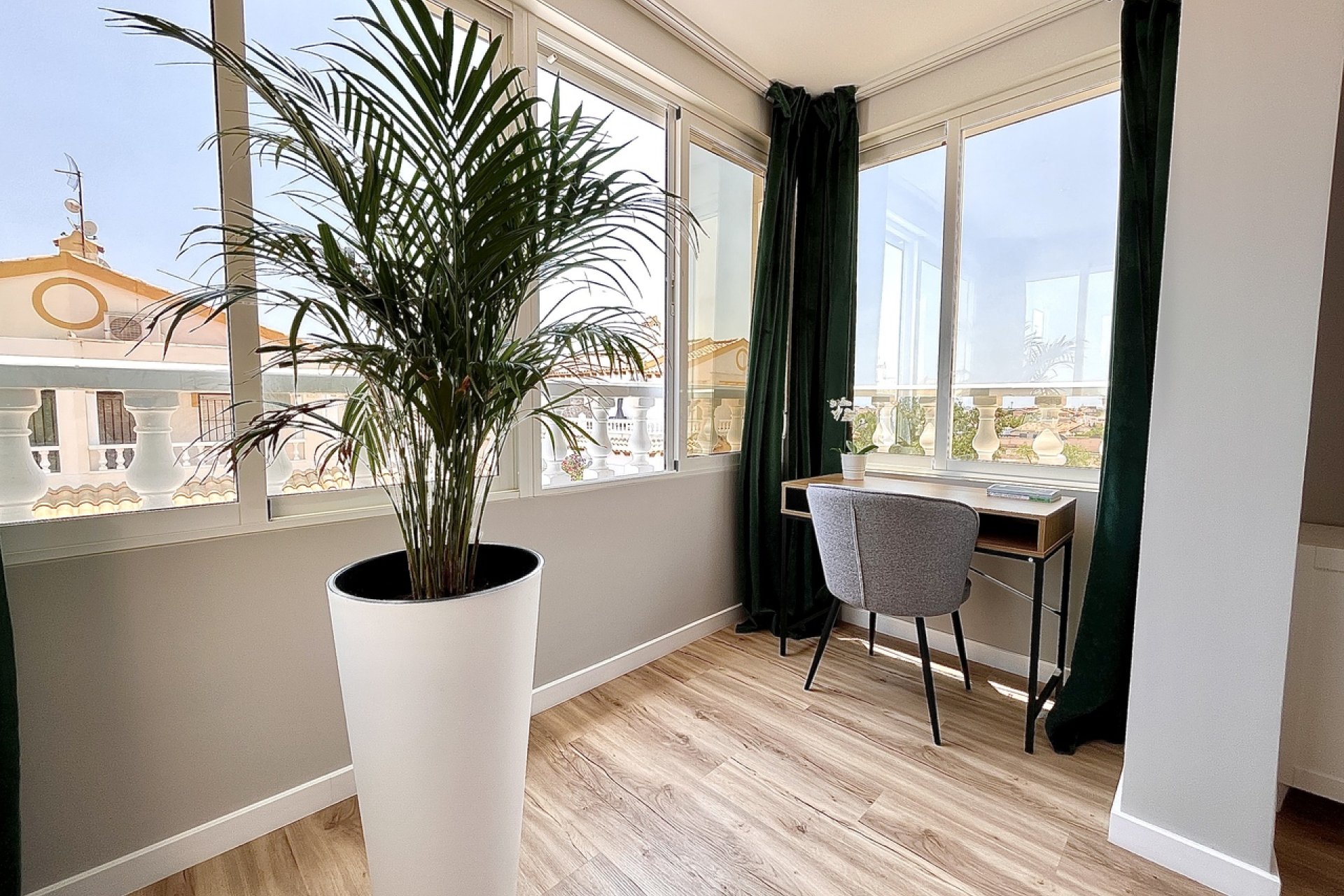 Herverkoop - Herenhuis - Playa Flamenca