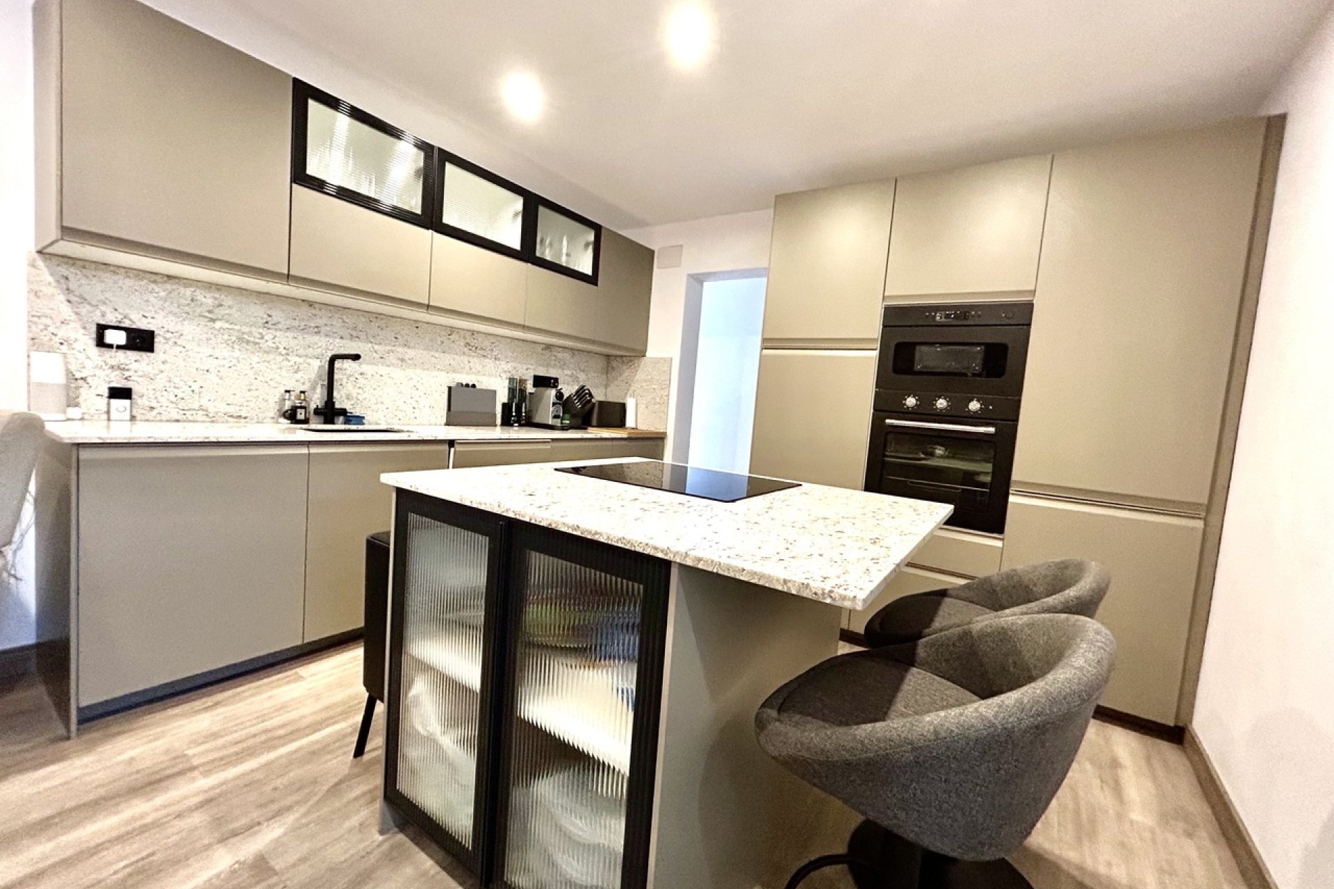 Herverkoop - Herenhuis - San Miguel de Salinas