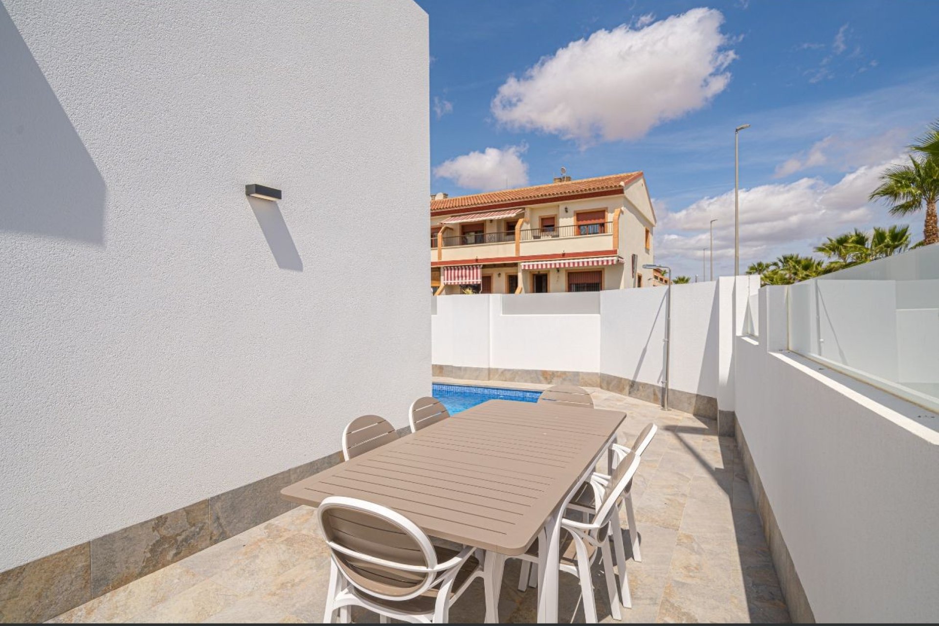 Herverkoop - House - Detached Villa - Avileses