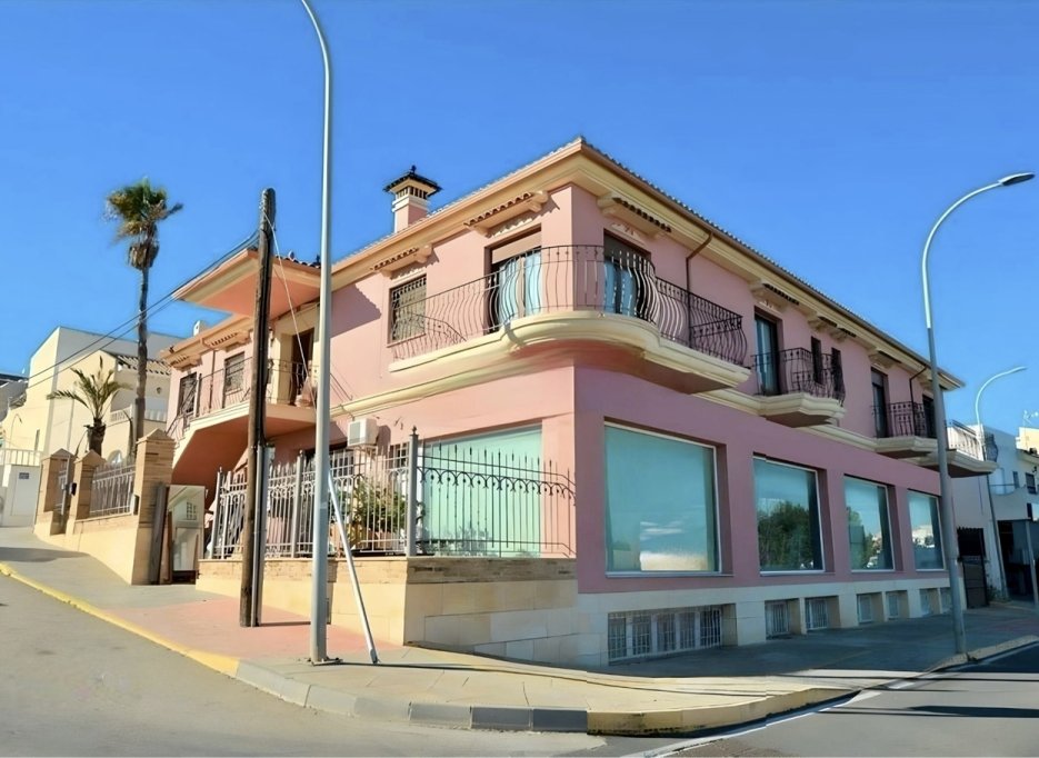Herverkoop - house - San Miguel de Salinas