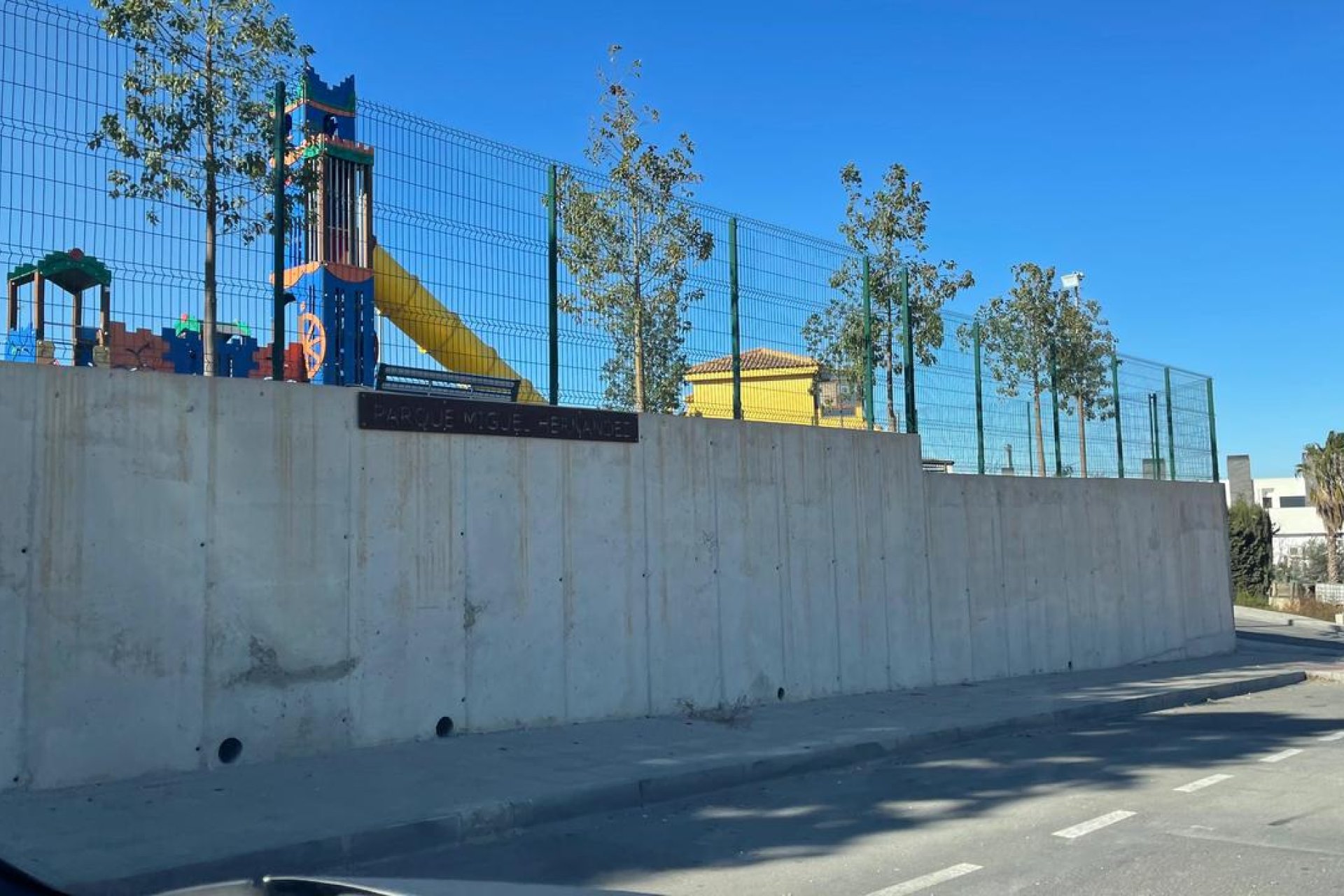 Herverkoop - Plot - Benijofar