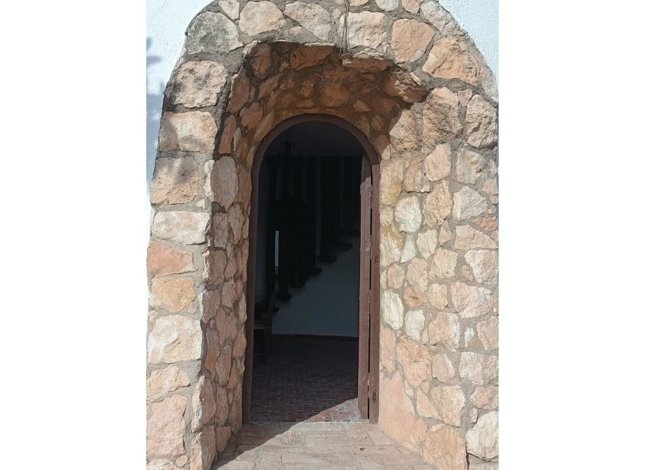 Herverkoop - Plot - Torre Pacheco