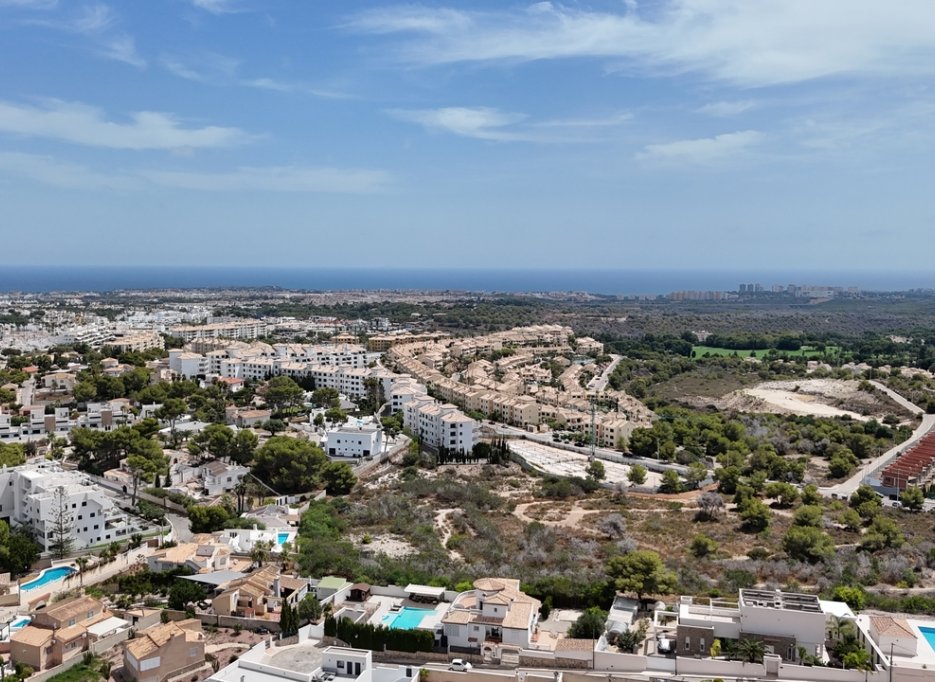 Herverkoop - Plot - Villamartín