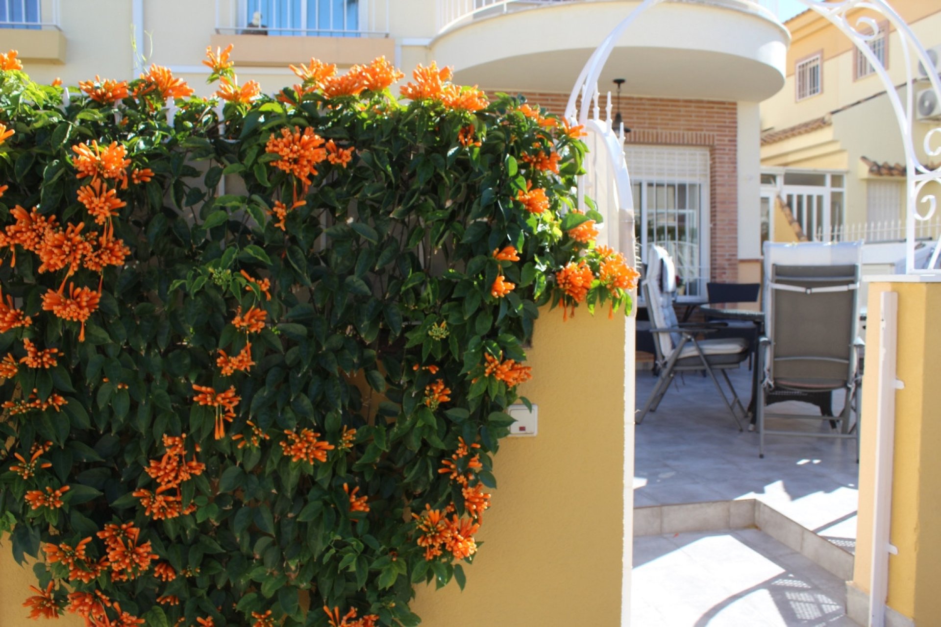 Herverkoop - Quad House - Villamartín - PAU 8