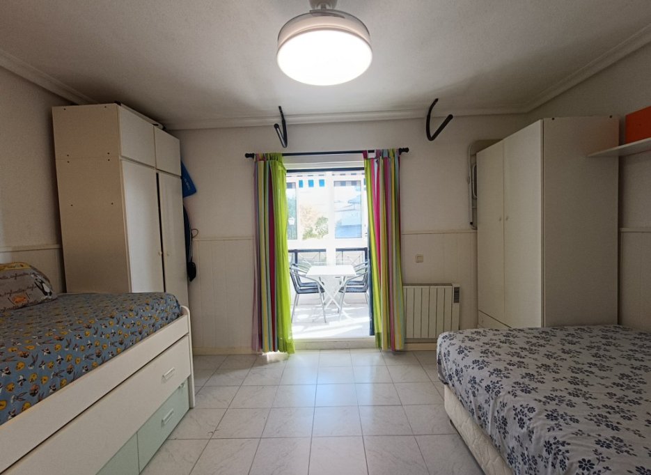 Herverkoop - Studio - Torrevieja