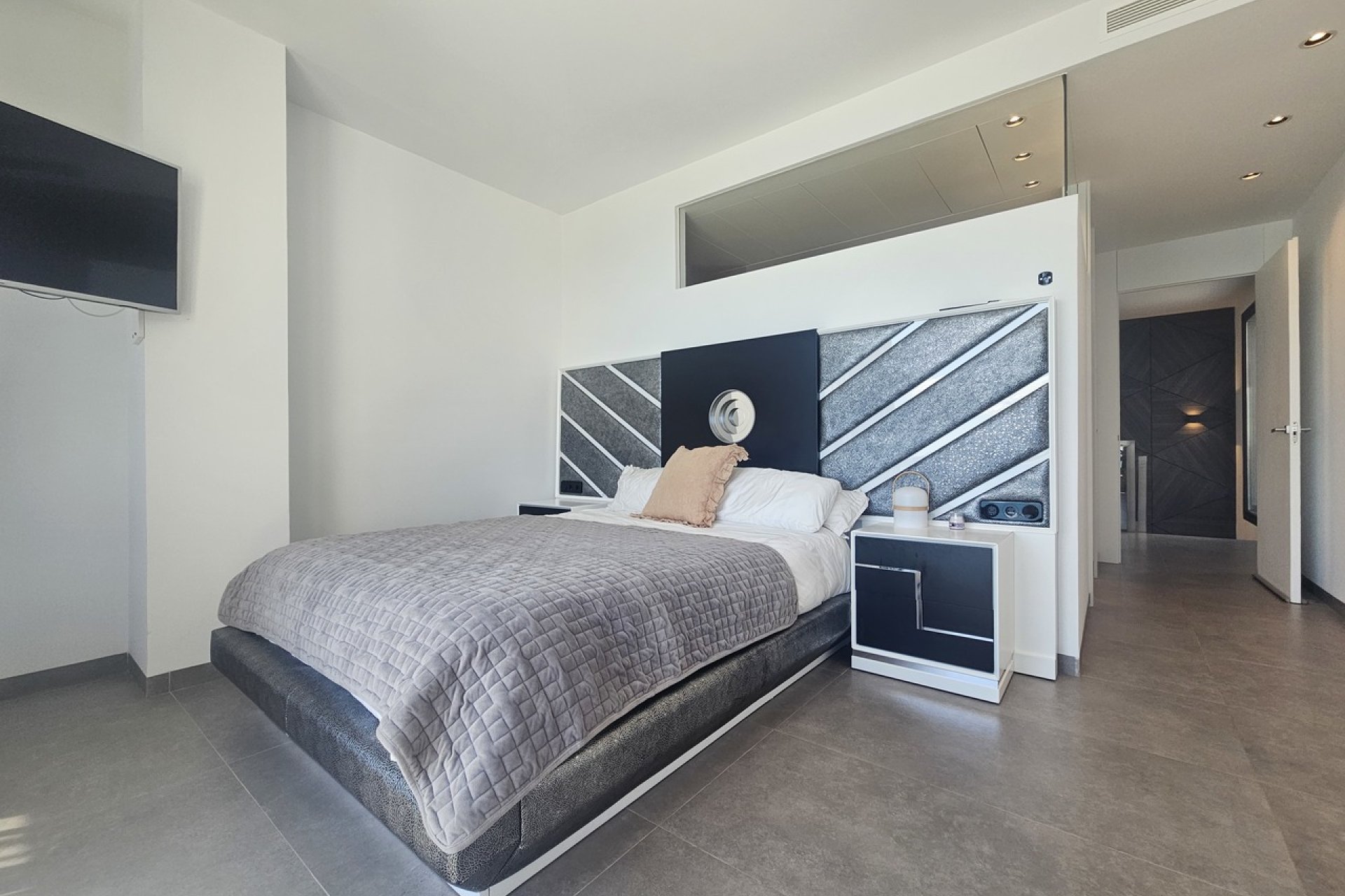 Herverkoop - Villa - Cabo Roig