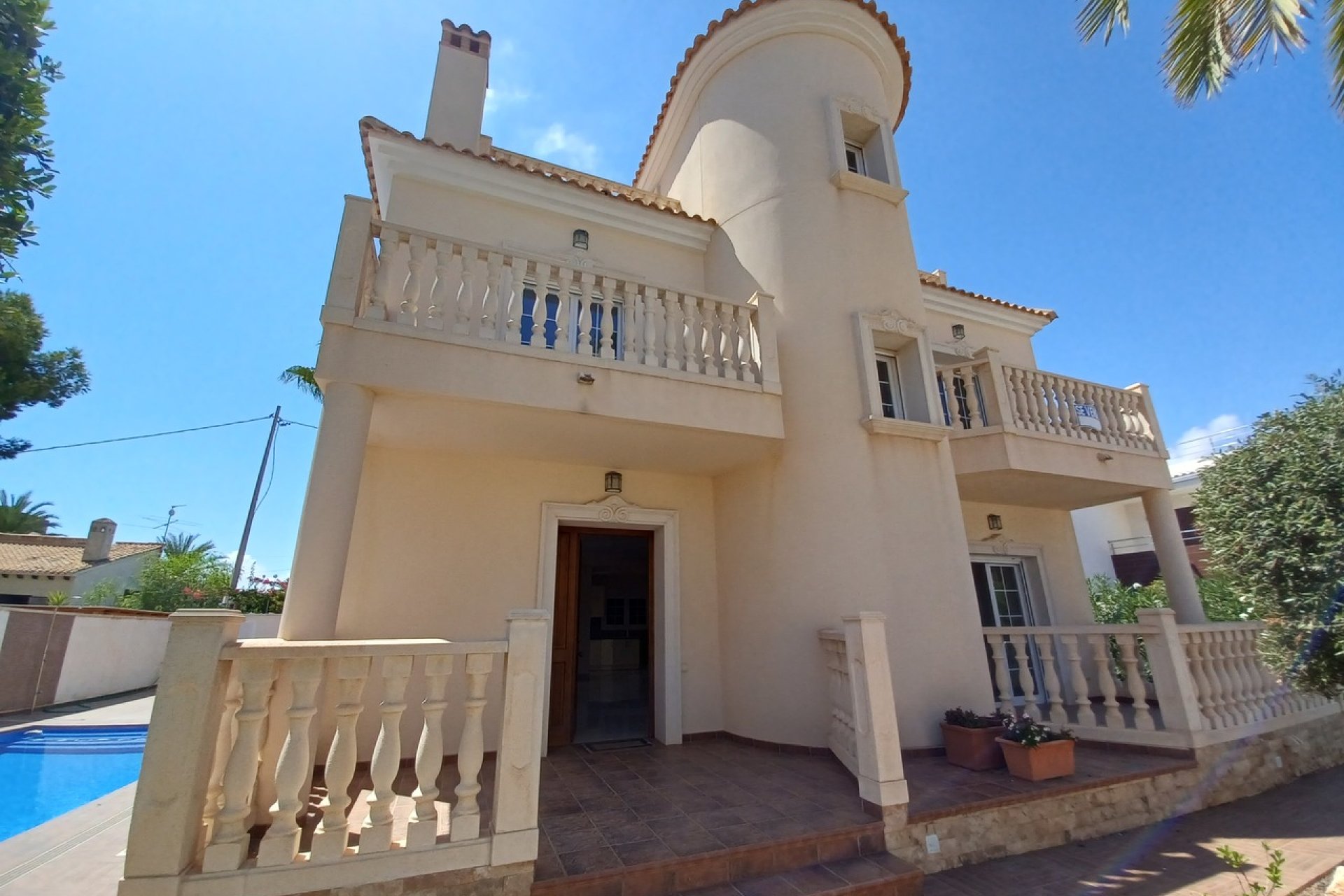 Herverkoop - Villa - Cabo Roig