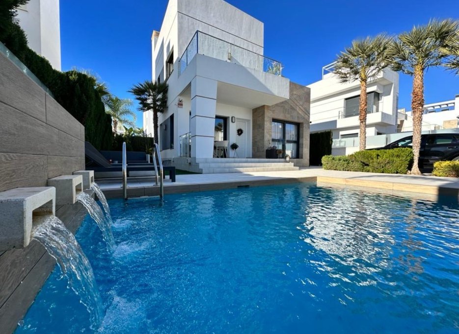 Herverkoop - Villa - Ciudad Quesada