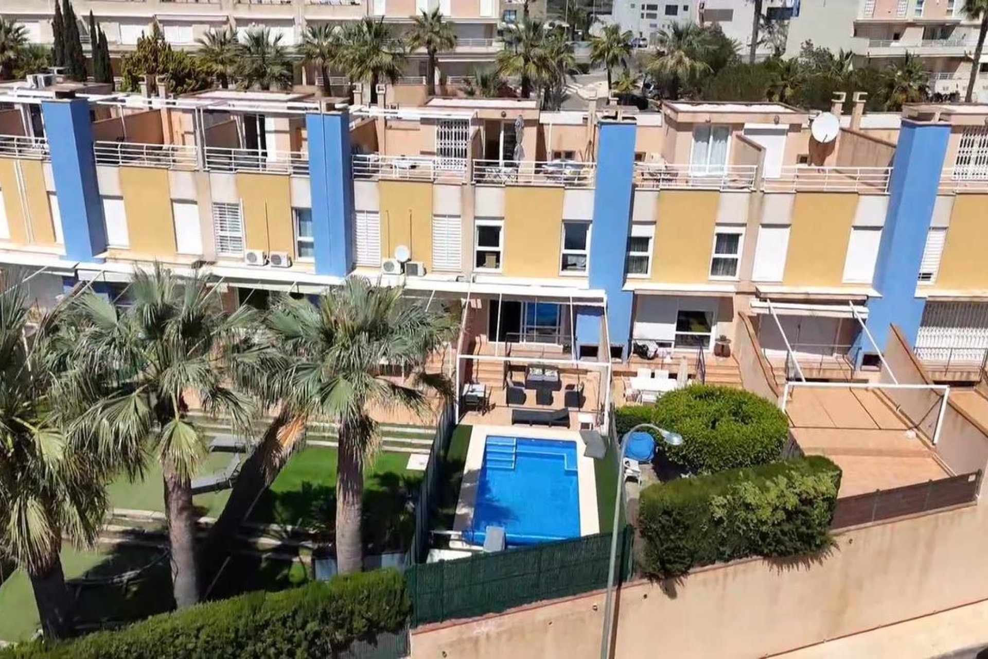 Herverkoop - Villa - Dehesa De Campoamor