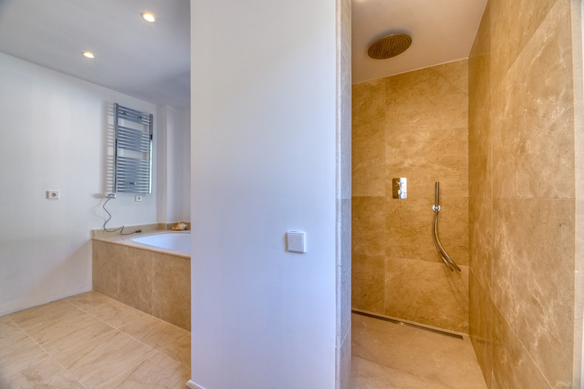 Herverkoop - Villa - Esporlas - Mallorca
