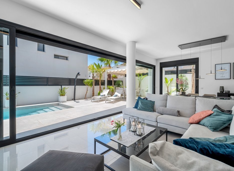 Herverkoop - Villa - Guardamar del Segura - Guardamar Del Segura