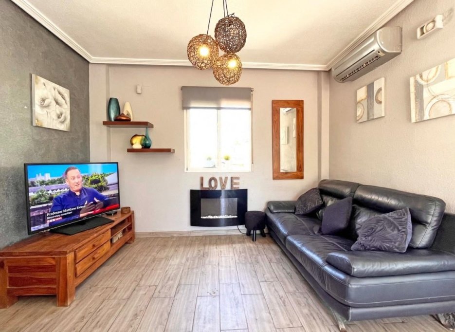 Herverkoop - Villa - La Zenia