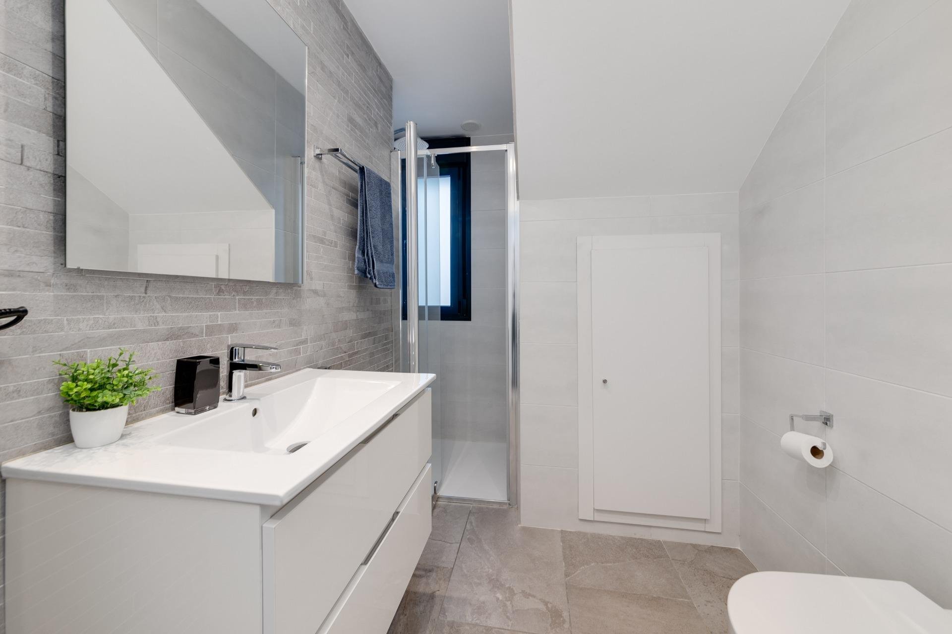 Herverkoop - Villa - Lomas de Cabo Roig