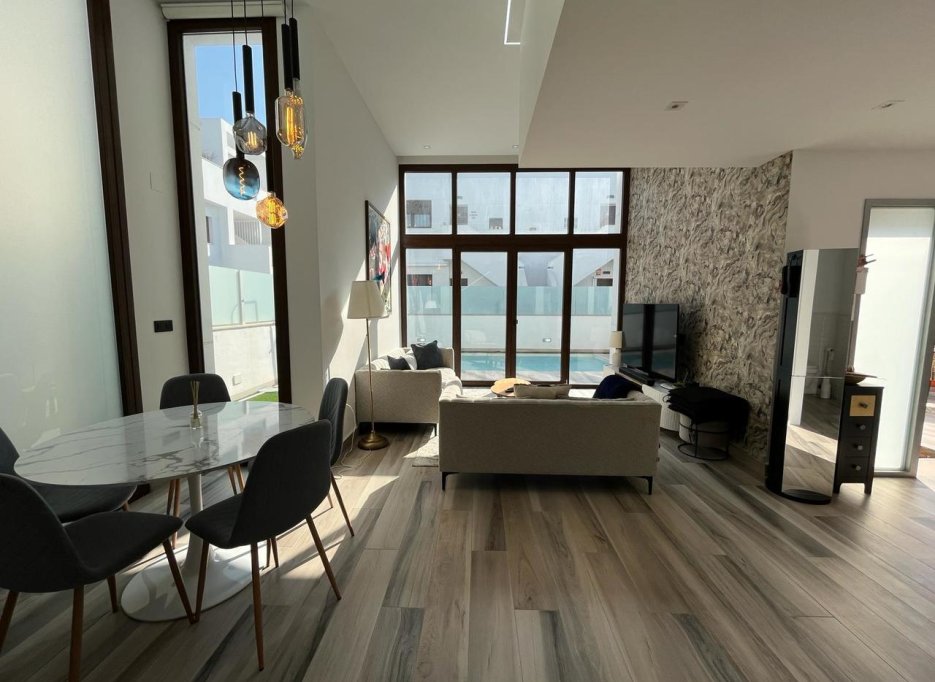 Herverkoop - Villa - Los Balcones