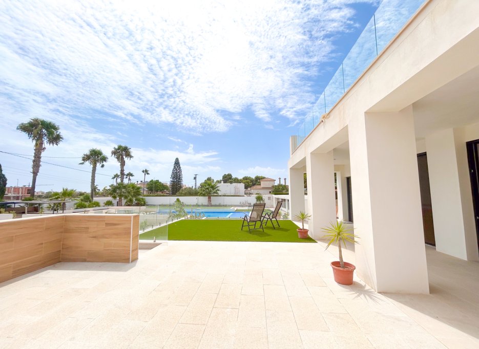 Herverkoop - Villa - Montesinos - Los Montesinos