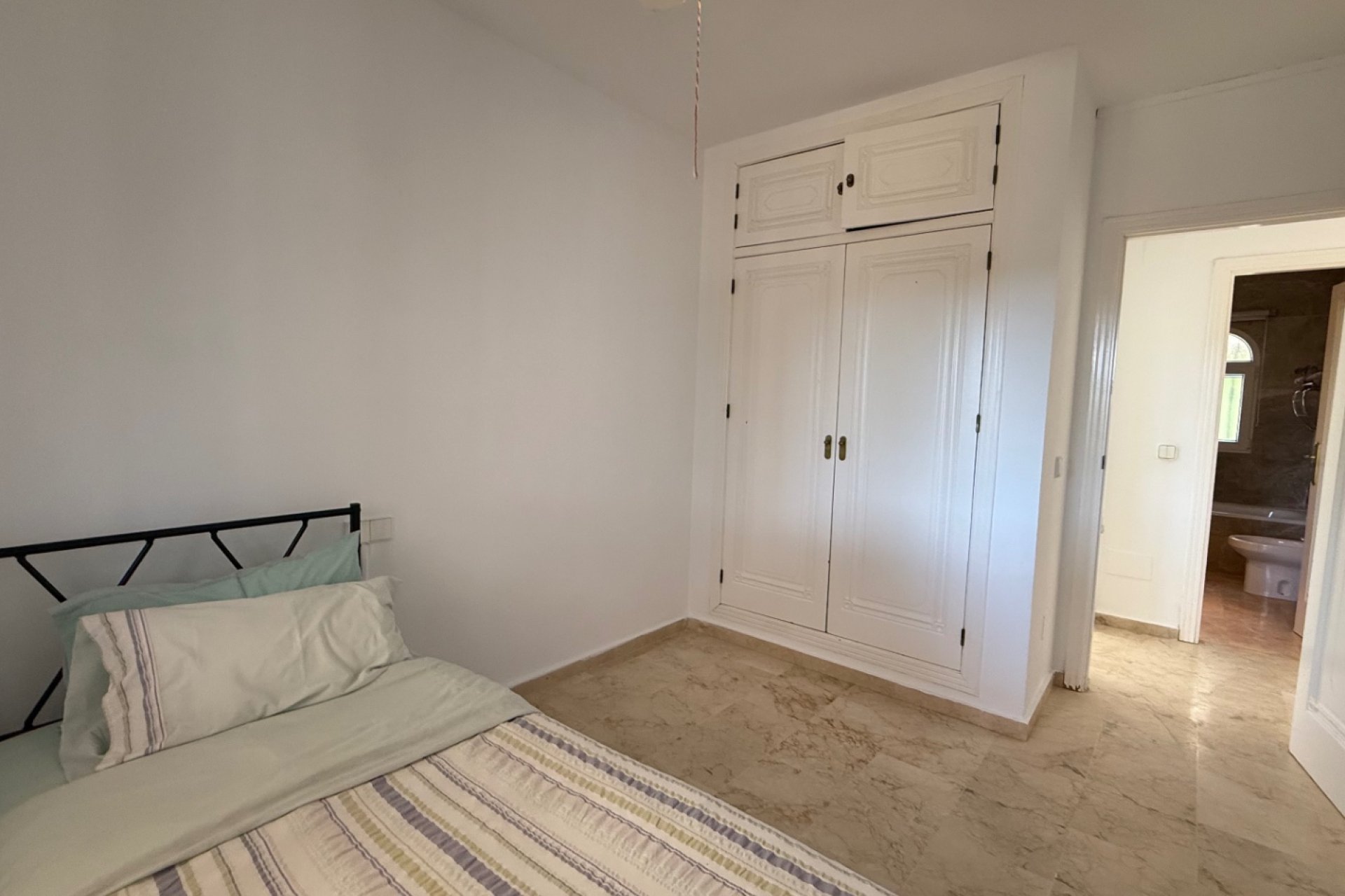 Herverkoop - Villa - Orihuela Costa - Campos de Golf