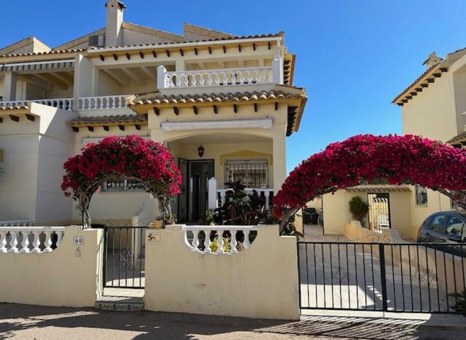 Herverkoop - Villa - Orihuela Costa - Playa Flamenca