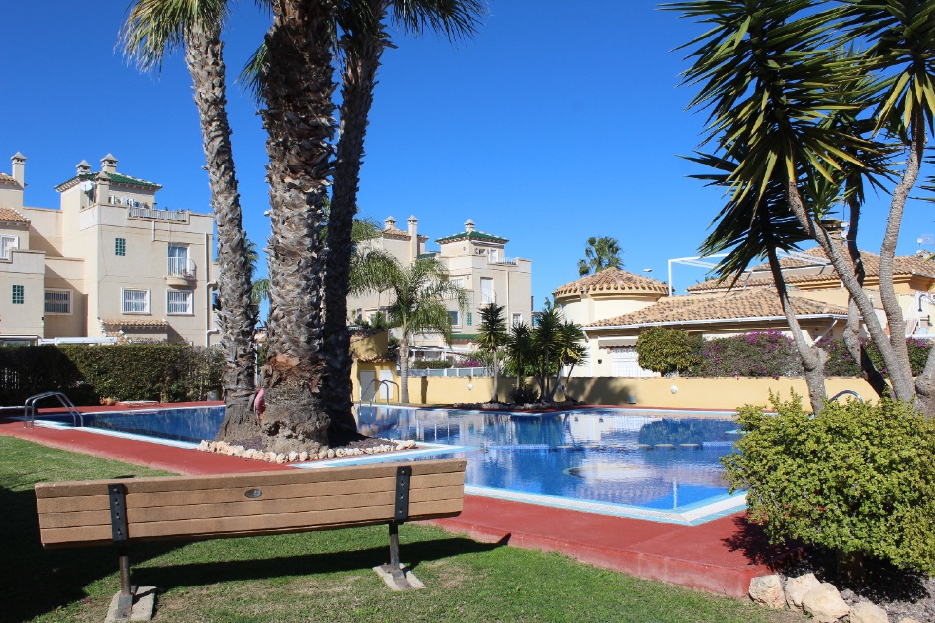 Herverkoop - Villa - Villamartín - PAU 8