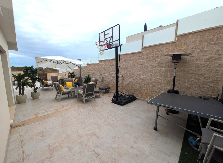 Herverkoop - Villa - Villamartín