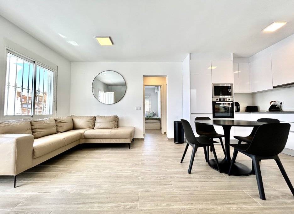 Herverkoop - Villa - Villamartín