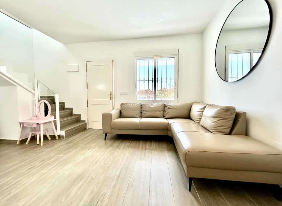 Herverkoop - Villa - Villamartín