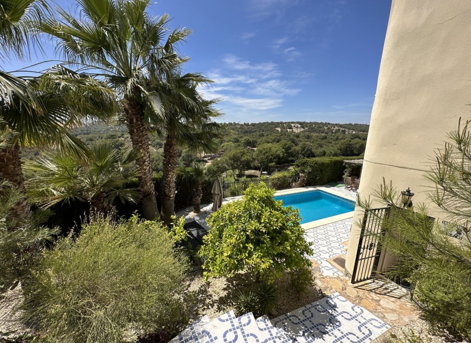 Herverkoop - Villa - Villamartín