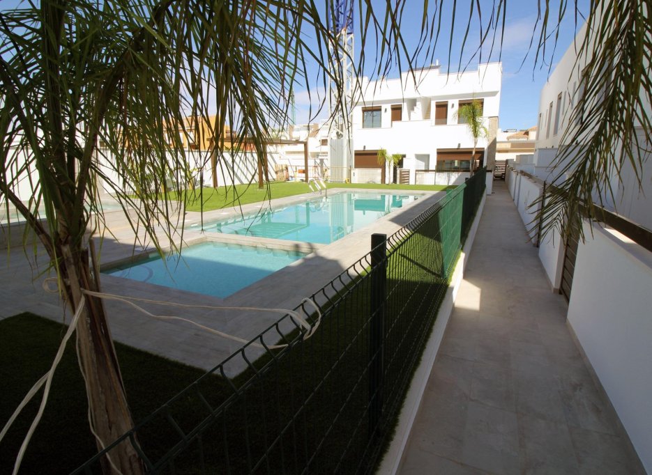 New Build - Townhouse - Pilar de la Horadada - parque Andromeda