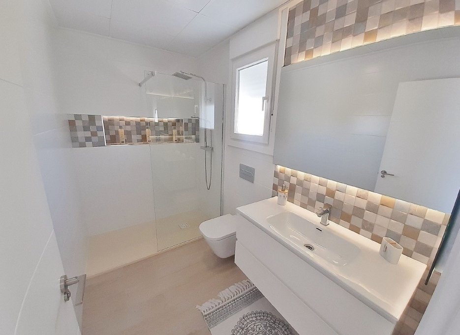 Nieuwbouw  - Herenhuis - Avileses