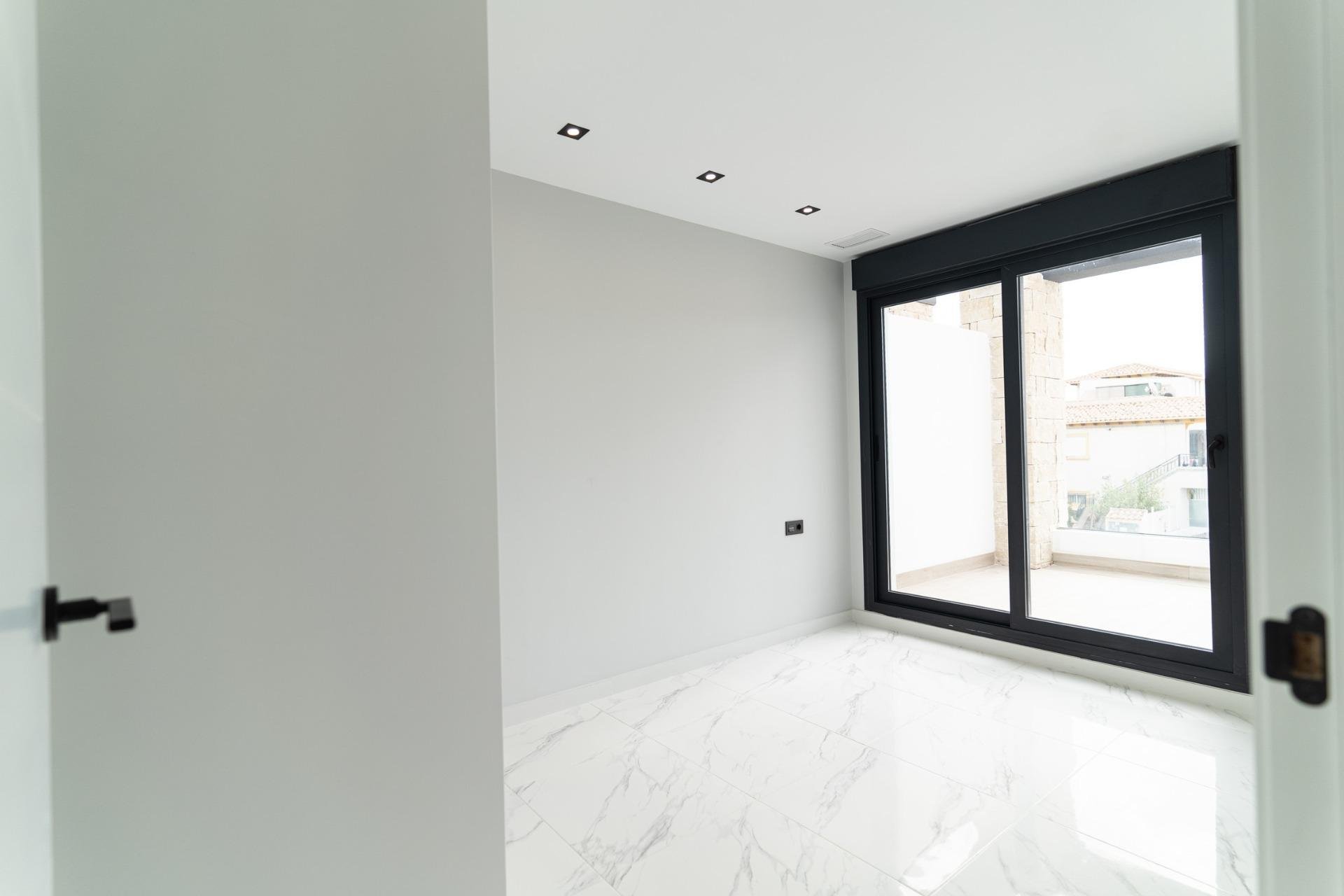 Nieuwbouw  - Villa - Orihuela Costa - Punta Prima