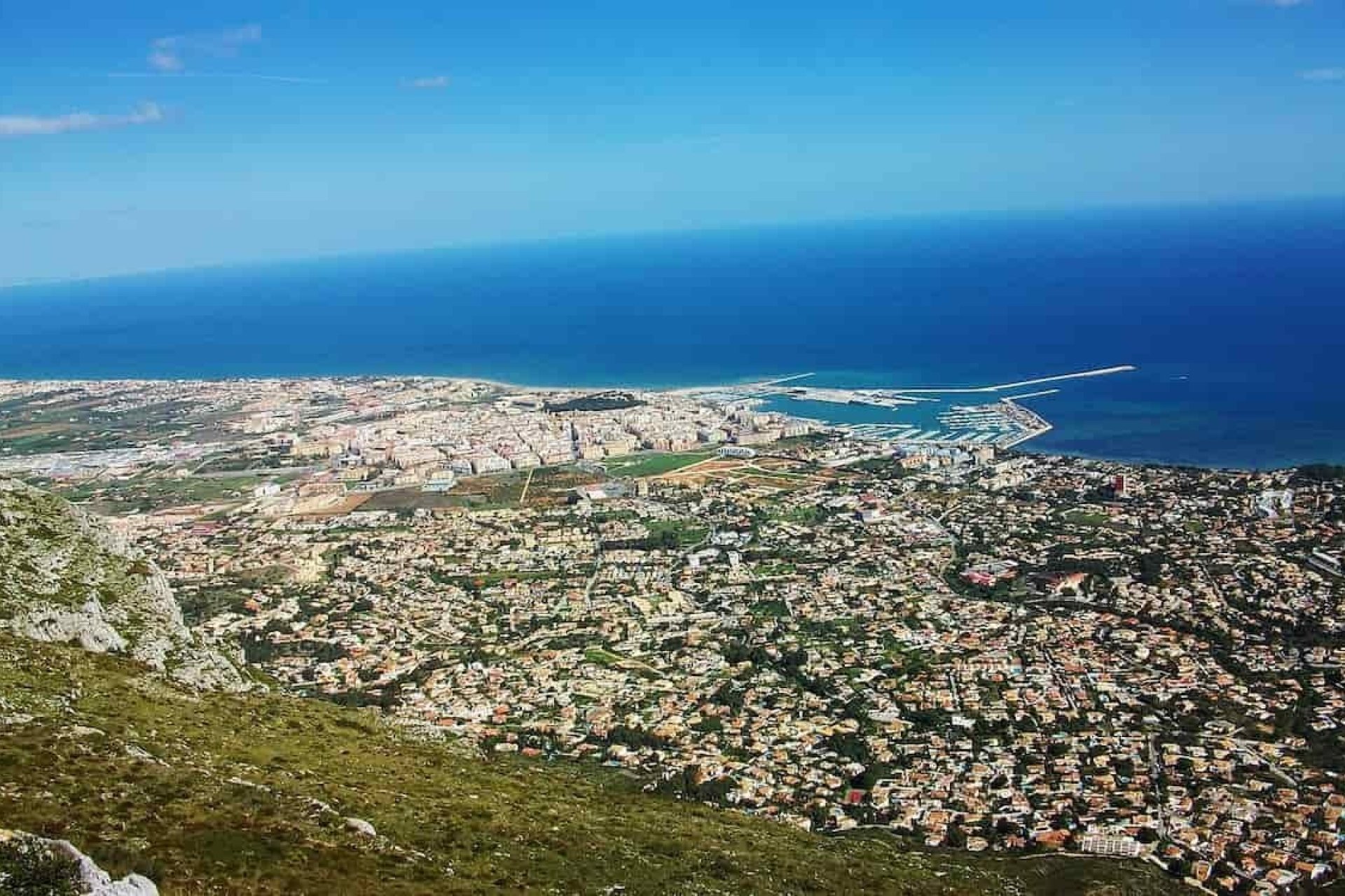 Nouvelle  - Attique - Denia - Puerto Denia