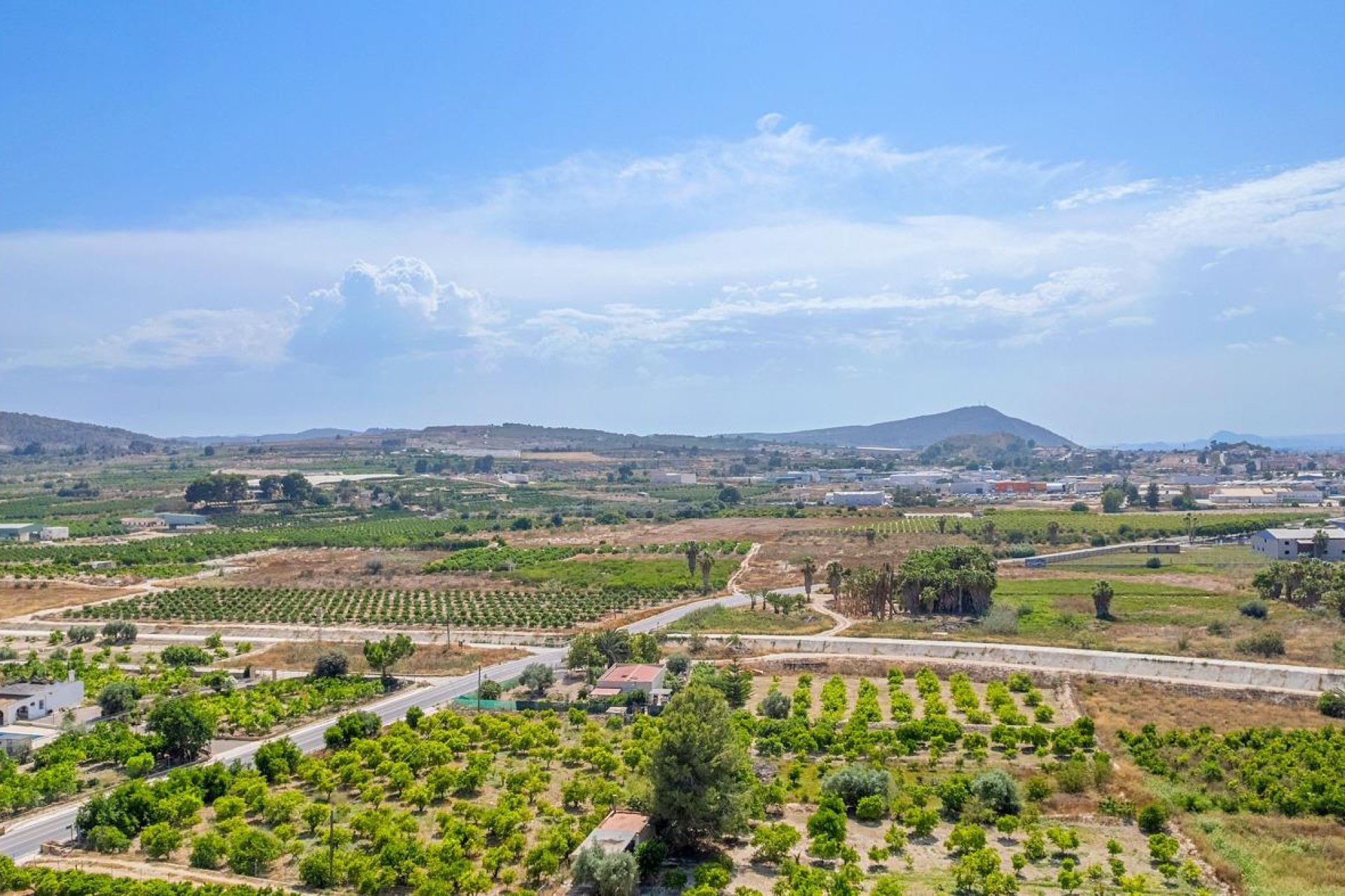 Nouvelle  - Attique - Jacarilla - pueblo